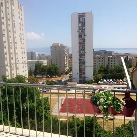 Tomisa Апартаменти *