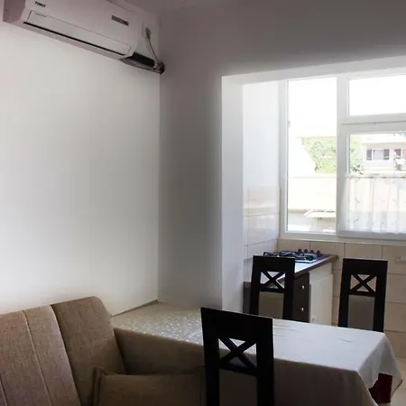 Tomisa Апартаменти *