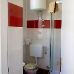 Tomisa Апартаменти *