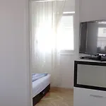 Апартаменти Tomisa *